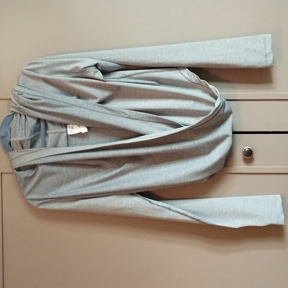 Zyia wrap top